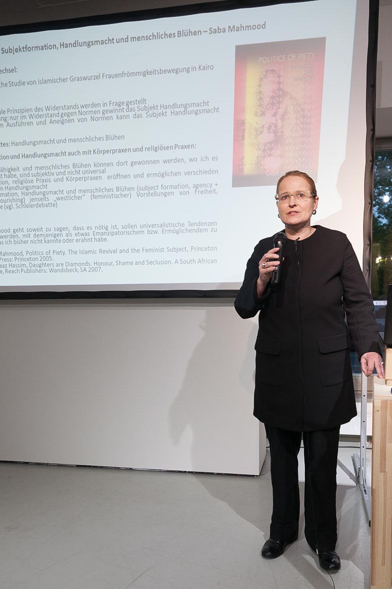 Lecture by Prof. Dr Ulrike Auga. Photo: Vera Hofmann