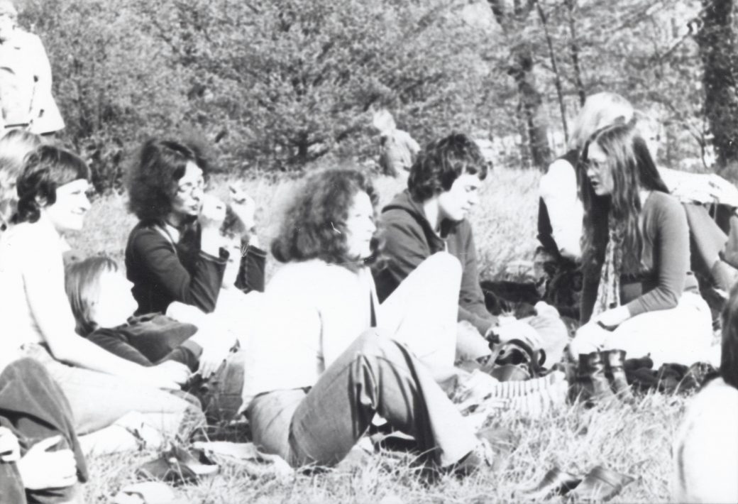 Whitsun Meeting 1973, Schlosspark-Charlottenburg. Photo: LAZ-ArchivMeeting 1973, Schlosspark-Charlottenburg © LAZ-Archiv